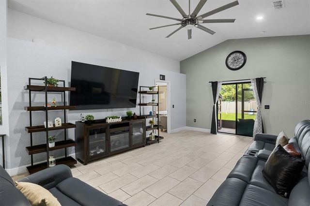 133 CROSSING DRIVE, Lakeland, FL 33809