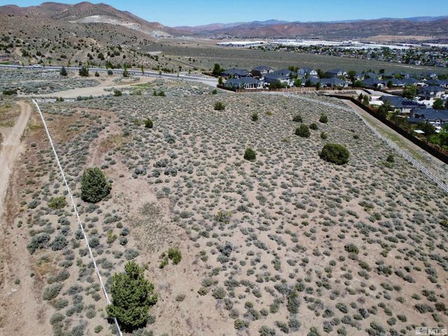 1247 Fuggles Drive, Sparks, NV 89441