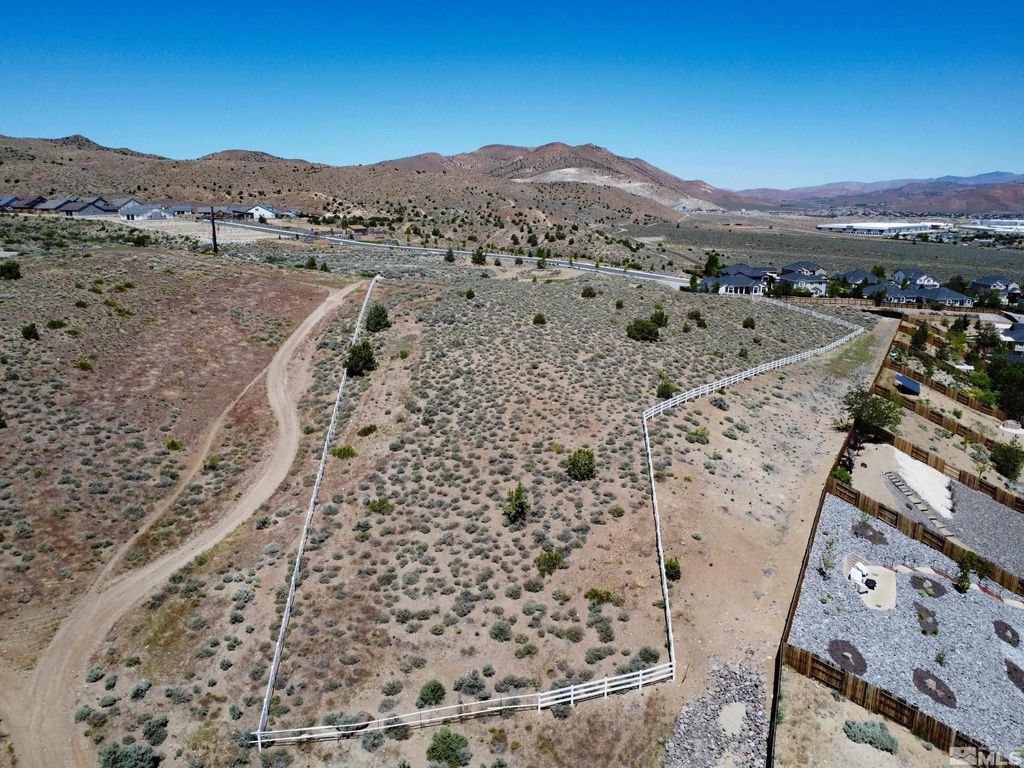 1247 Fuggles Drive, Sparks, NV 89441