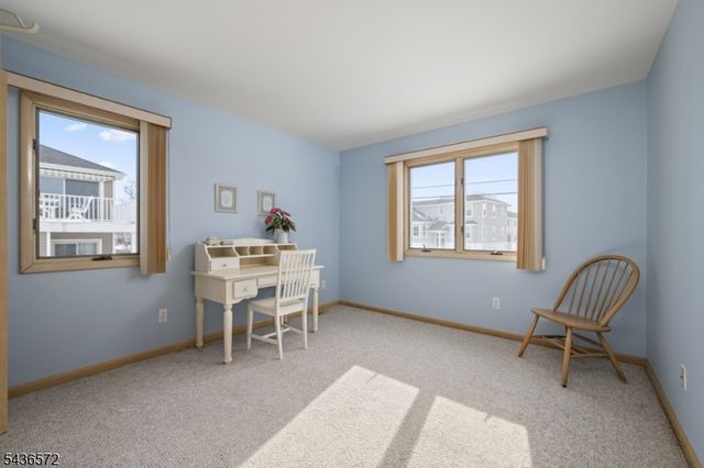 25 W Bayberry Dr, Long Beach Twp., NJ 08008