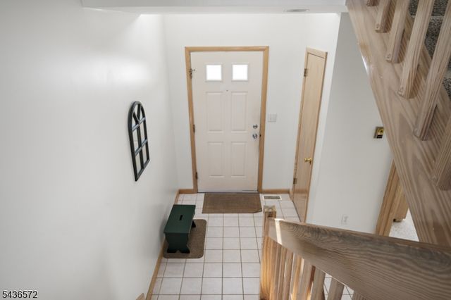 25 W Bayberry Dr, Long Beach Twp., NJ 08008
