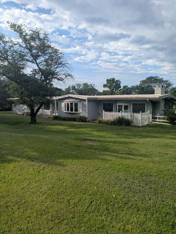 11600 E Wilshire, Wichita, KS 67207