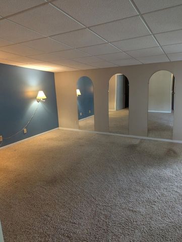 11600 E Wilshire, Wichita, KS 67207