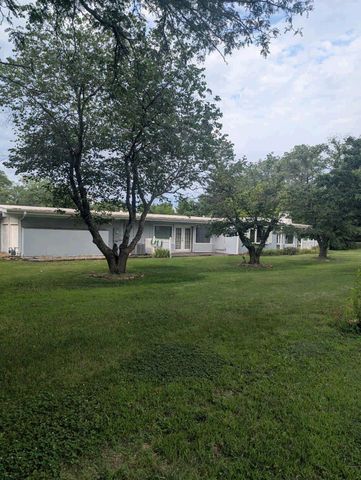 11600 E Wilshire, Wichita, KS 67207