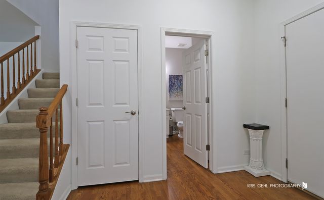 1277 Queen Ann Lane, Gurnee, IL 60031