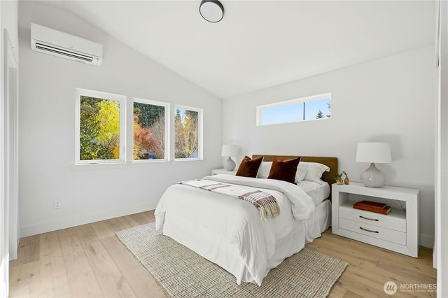 7554 39th Avenue SW, Seattle, WA 98126