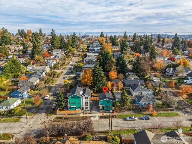 7554 39th Avenue SW, Seattle, WA 98126