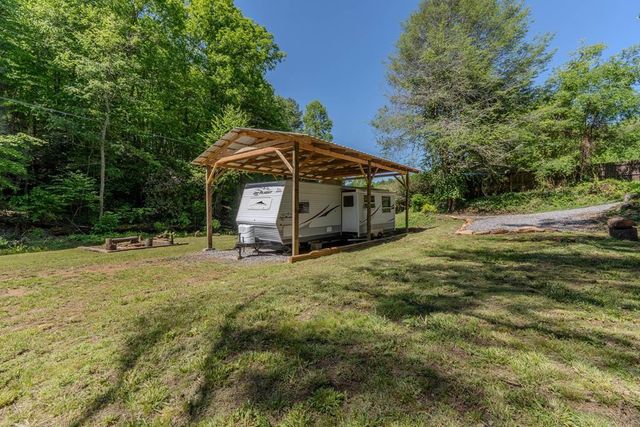 1170 Oakgrove Road, Murphy, NC 28906
