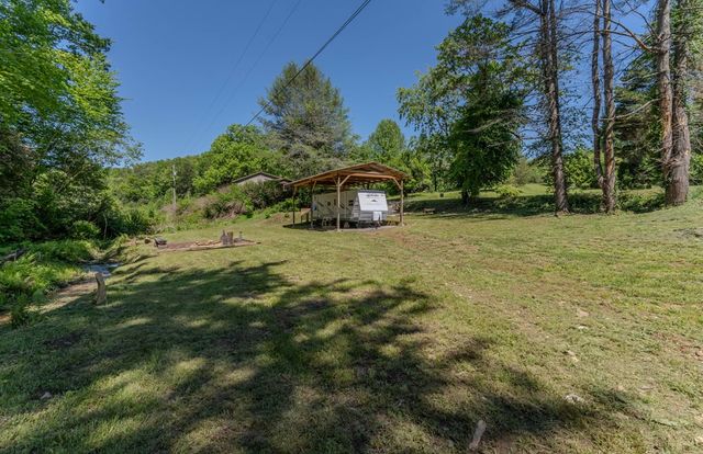 1170 Oakgrove Road, Murphy, NC 28906
