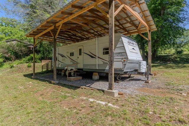 1170 Oakgrove Road, Murphy, NC 28906