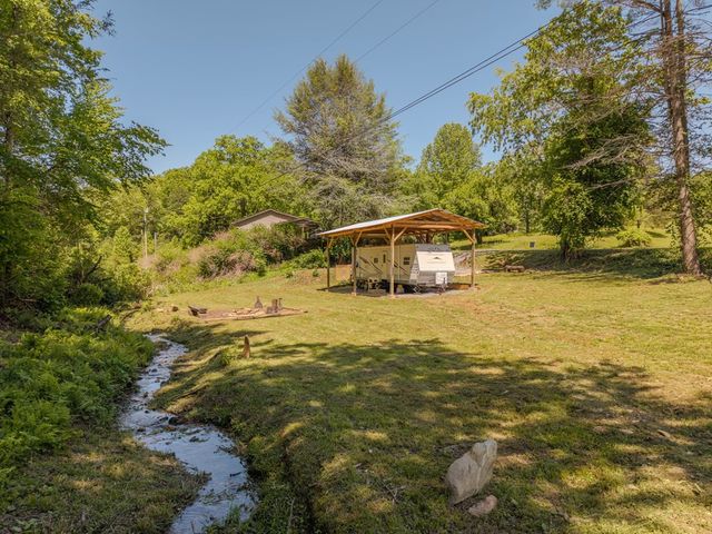 1170 Oakgrove Road, Murphy, NC 28906