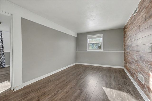 89 Picturesque Drive, Greece, NY 14616