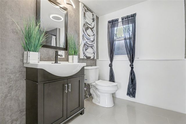 89 Picturesque Drive, Greece, NY 14616