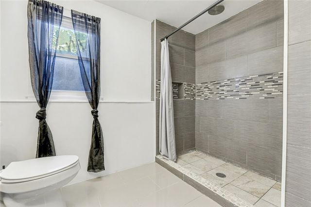 89 Picturesque Drive, Greece, NY 14616