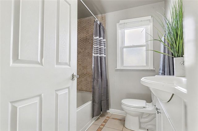 89 Picturesque Drive, Greece, NY 14616