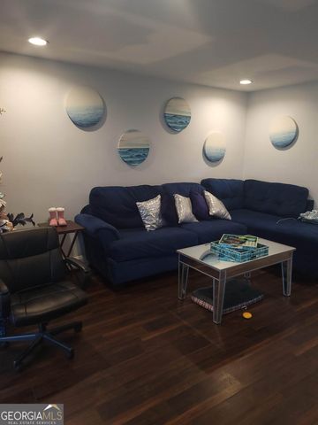 125 Governors Drive, Forest Park, GA 30297