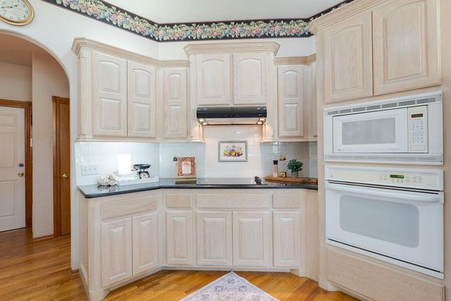 1112 Troon Circle, Shawnee, OK 74801