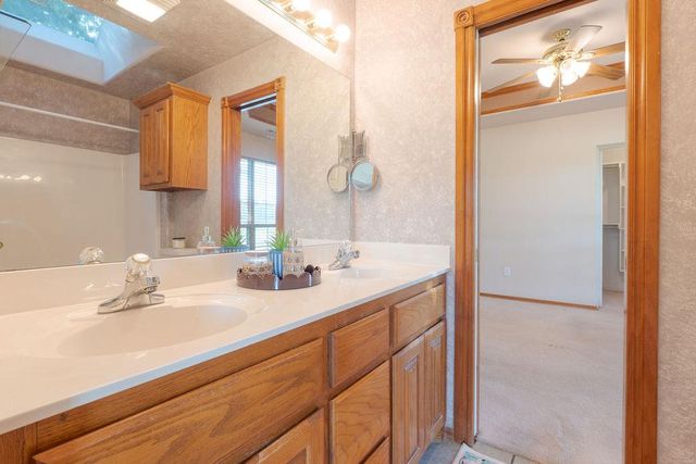1112 Troon Circle, Shawnee, OK 74801