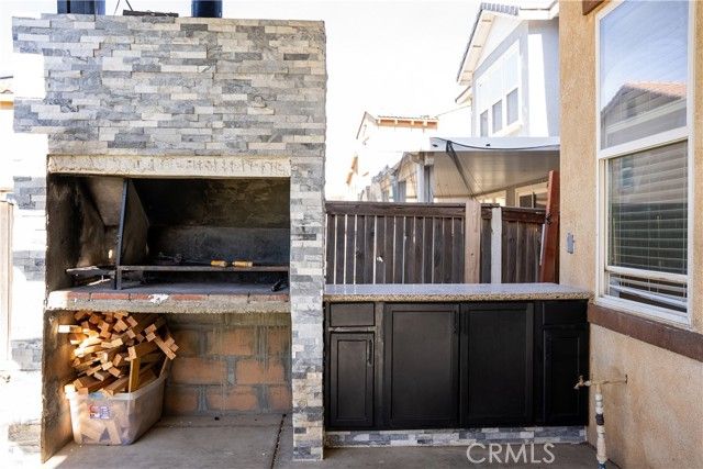 8770 Redondo Avenue, Hesperia, CA 92344