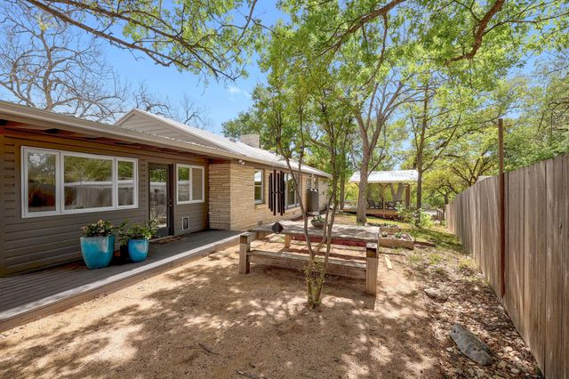 5600 Bull Creek RD, Austin, TX 78756