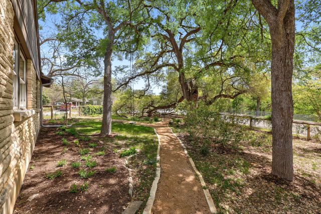 5600 Bull Creek RD, Austin, TX 78756