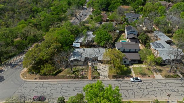 5600 Bull Creek RD, Austin, TX 78756