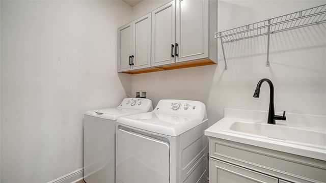 2537 STAR APPLE WAY, Sarasota, FL 34240