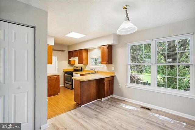 12627 BLACK SADDLE LN, Germantown, MD 20874