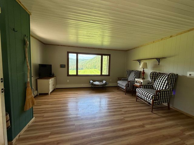 189 Taylor Hill Road, Brookfield, VT 05036