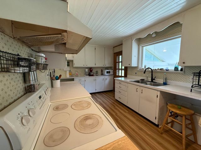 189 Taylor Hill Road, Brookfield, VT 05036