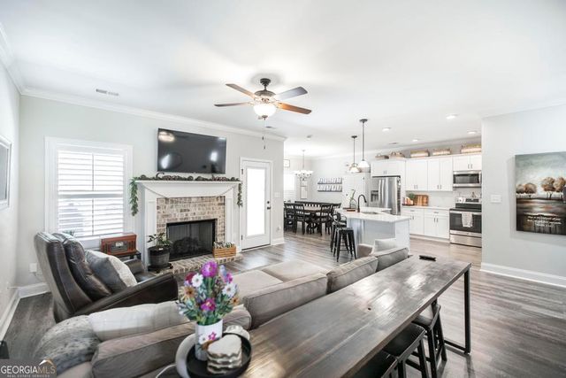 200 Charles Gray Boulevard, Perry, GA 31069