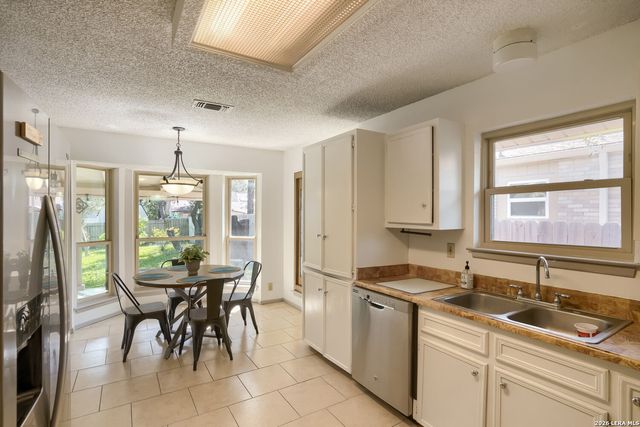 8306 RIDGE TER, San Antonio, TX 78251