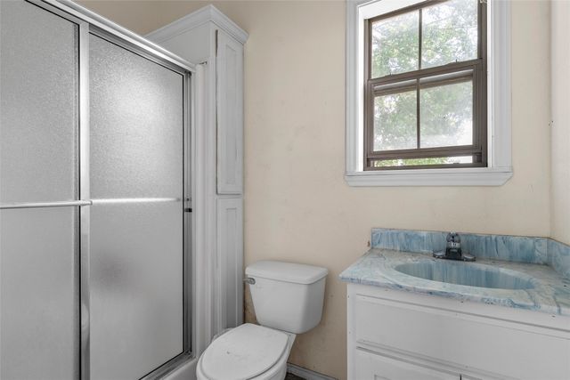 1692 W Tate Street, Robinson, TX 76706