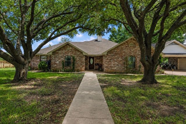 1692 W Tate Street, Robinson, TX 76706