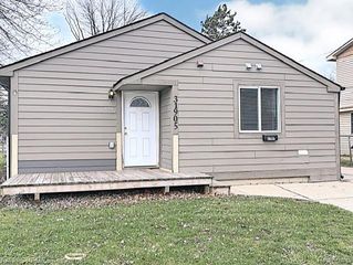 31905 Saginaw Court, Westland, MI 48186