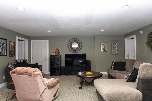 2893 BALLY BUNION LANE, Green Bay, WI 54311