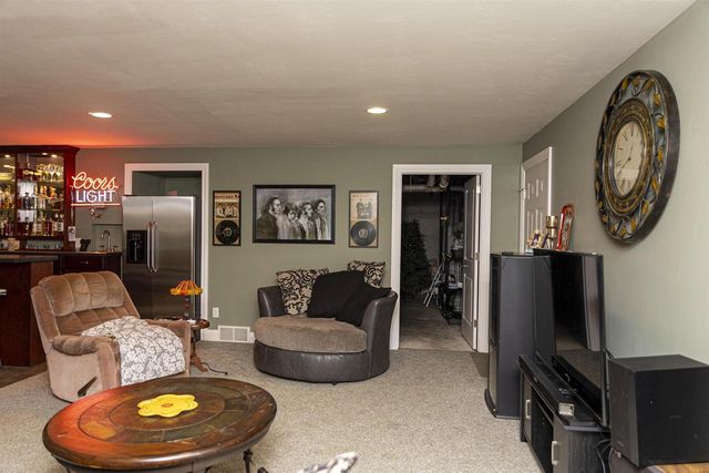 2893 BALLY BUNION LANE, Green Bay, WI 54311