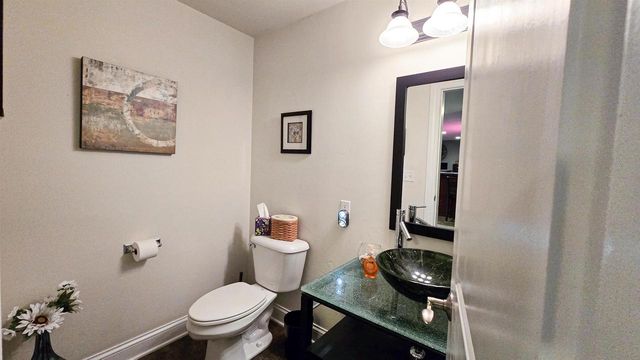 2893 BALLY BUNION LANE, Green Bay, WI 54311