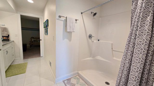 2893 BALLY BUNION LANE, Green Bay, WI 54311