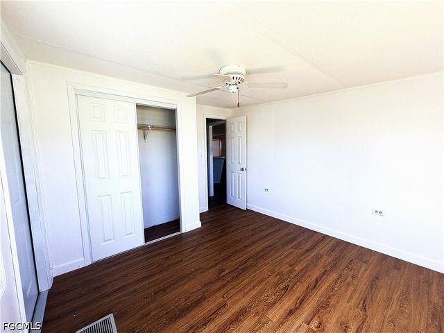 139 Gaslight AVE, North Fort Myers, FL 33917