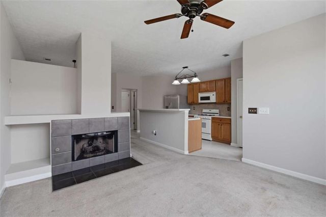 6411 Silvertide Way, Flowery Branch, GA 30542