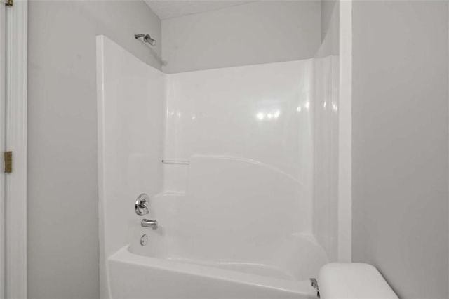 6411 Silvertide Way, Flowery Branch, GA 30542