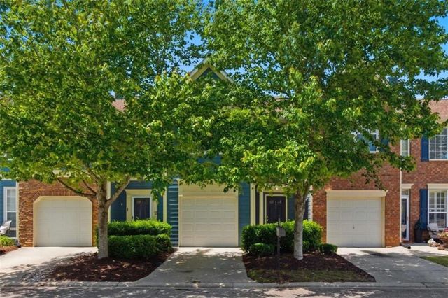 6411 Silvertide Way, Flowery Branch, GA 30542