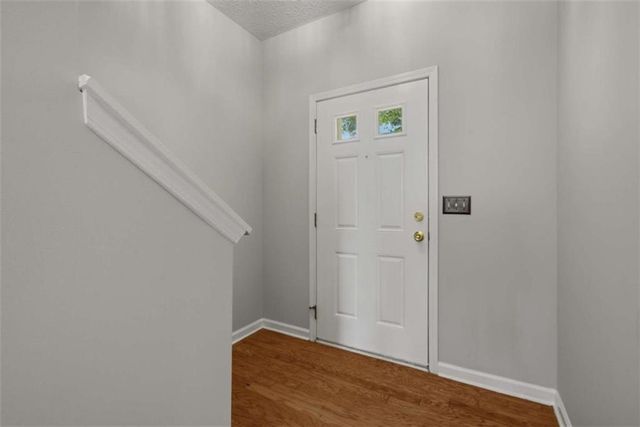 6411 Silvertide Way, Flowery Branch, GA 30542