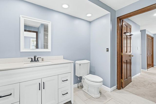 6 Happy Lane, Londonderry, NH 03053