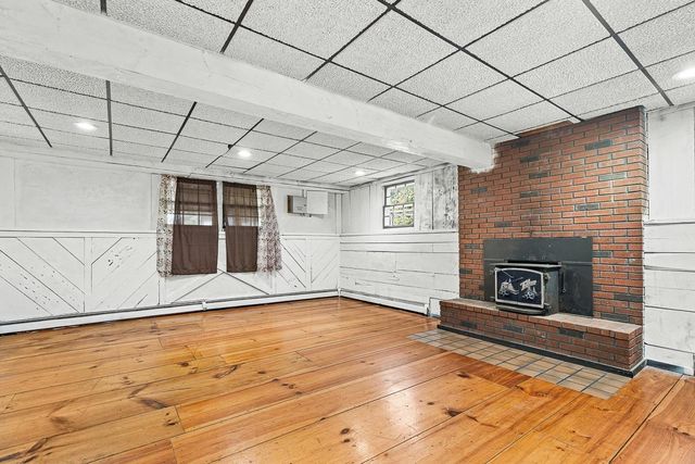 6 Happy Lane, Londonderry, NH 03053