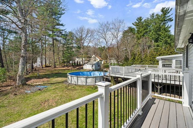 6 Happy Lane, Londonderry, NH 03053