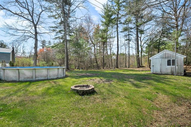 6 Happy Lane, Londonderry, NH 03053