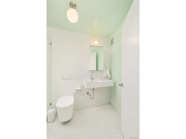 1675 Verbena St, Denver, CO 80220