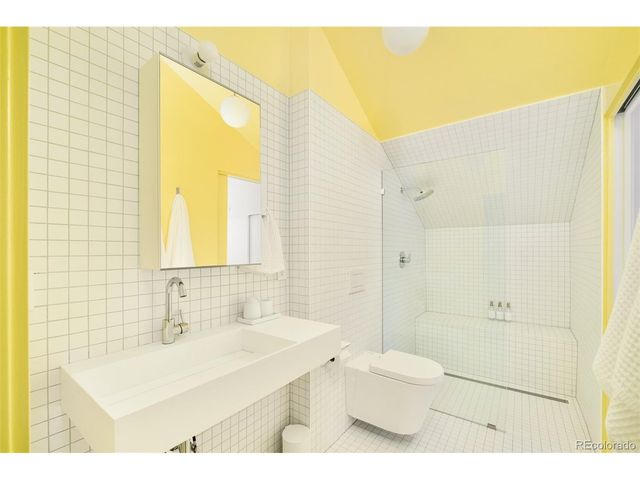 1675 Verbena St, Denver, CO 80220
